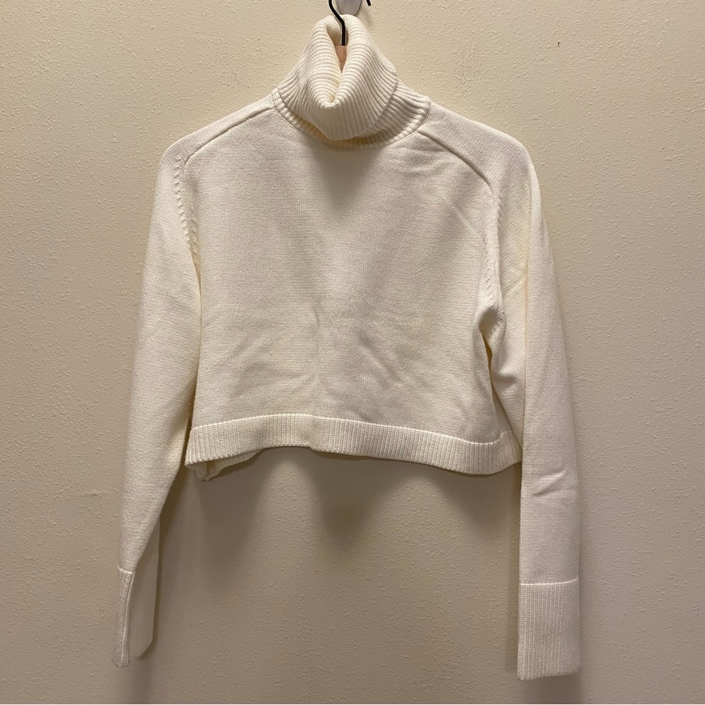 Zara Womens Cream Cropped Knit Turtleneck Sweater Medium Cozy Quiet Luxury